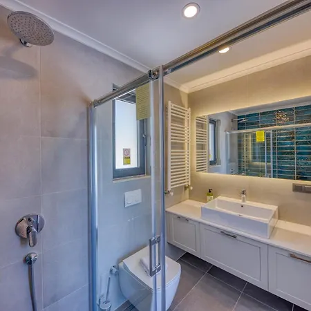 Cukurbag Koeyue Doga Manzarali Oriente Villa