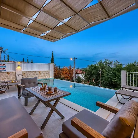 Cukurbag Koeyue Doga Manzarali Oriente Kaş