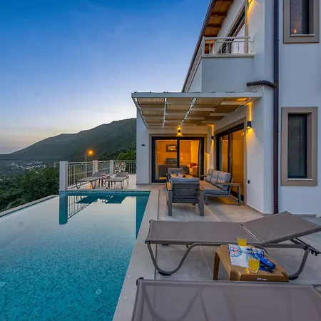 Cukurbag Koeyue Doga Manzarali Oriente * Kaş